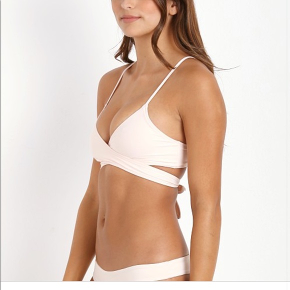 L space Chloe wrap top in shell - Picture 1 of 4